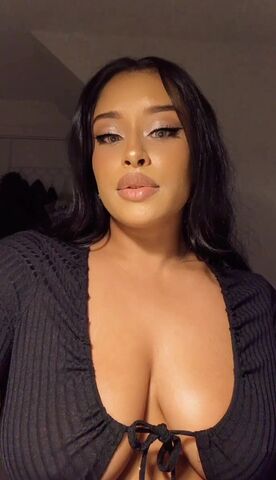 Nushaa onlyfans nude mov part 1